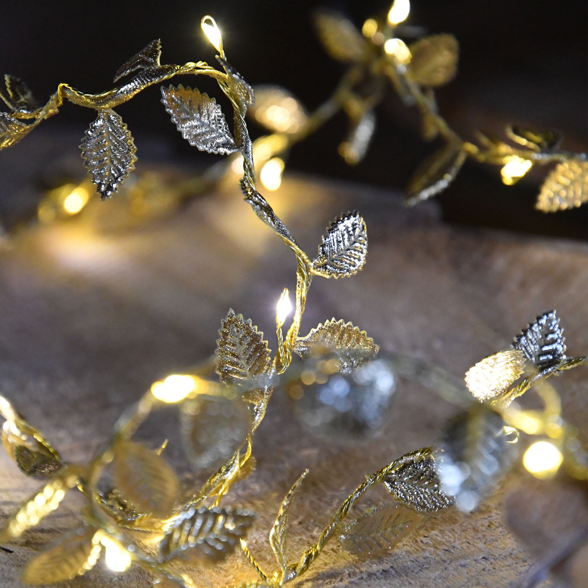 Guirlande feuilles d'or